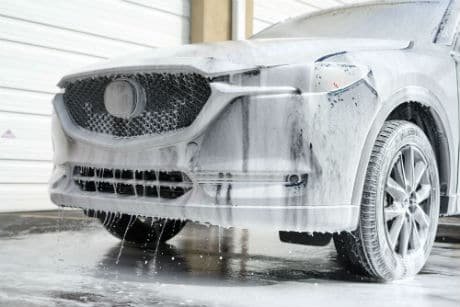 Starting with a foam bath to remove hard water